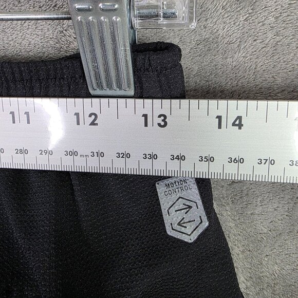 Mens Umbro Black Athletic Shorts Polyester Blend Stretch 6" Inseam Size S - Picture 8 of 11